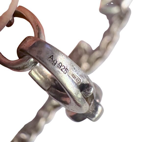 GUCCI Interlocking GG Logo Necklace (18") Sterling Silver - Picture 12 of 16